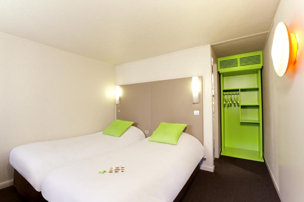 Campanile Paris Ouest - Porte De Champerret Hotel 3*