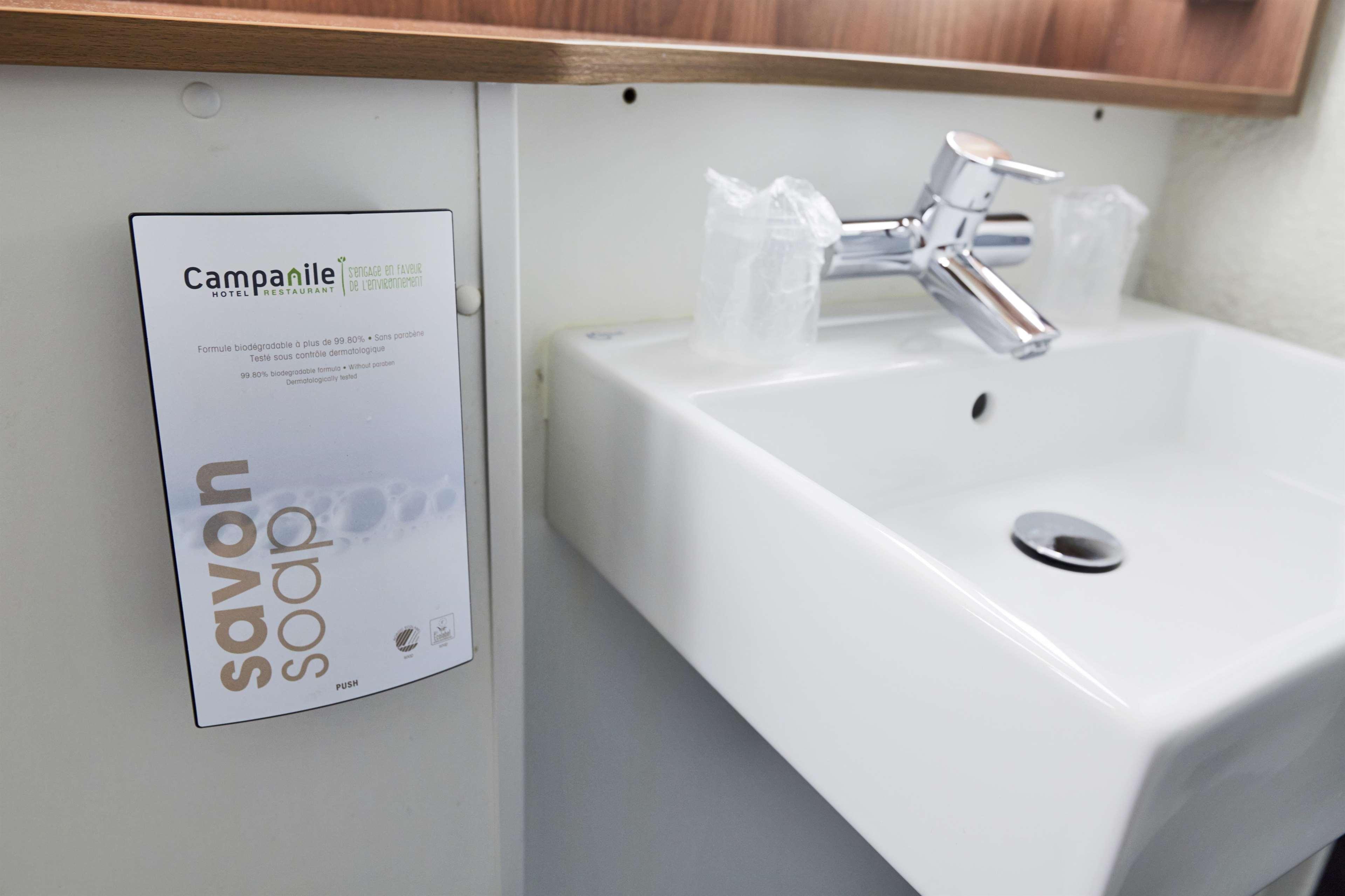 Hotel Campanile Paris Ouest - Porte De Champerret