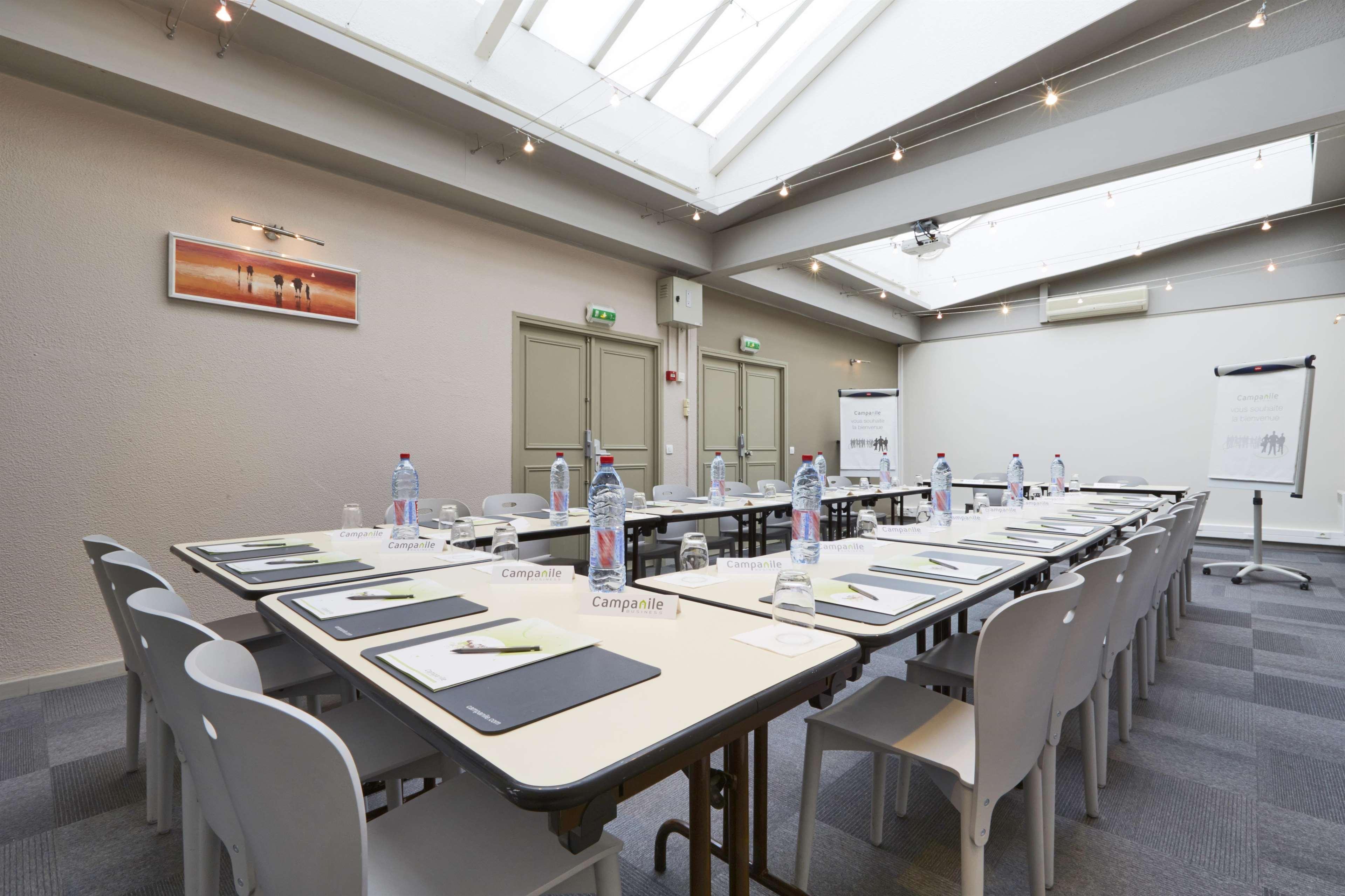 Hotel Campanile Paris Ouest - Porte De Champerret 3*